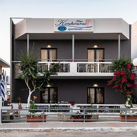 Lia Beachfront Apartments Stalós Dış mekan fotoğraf
