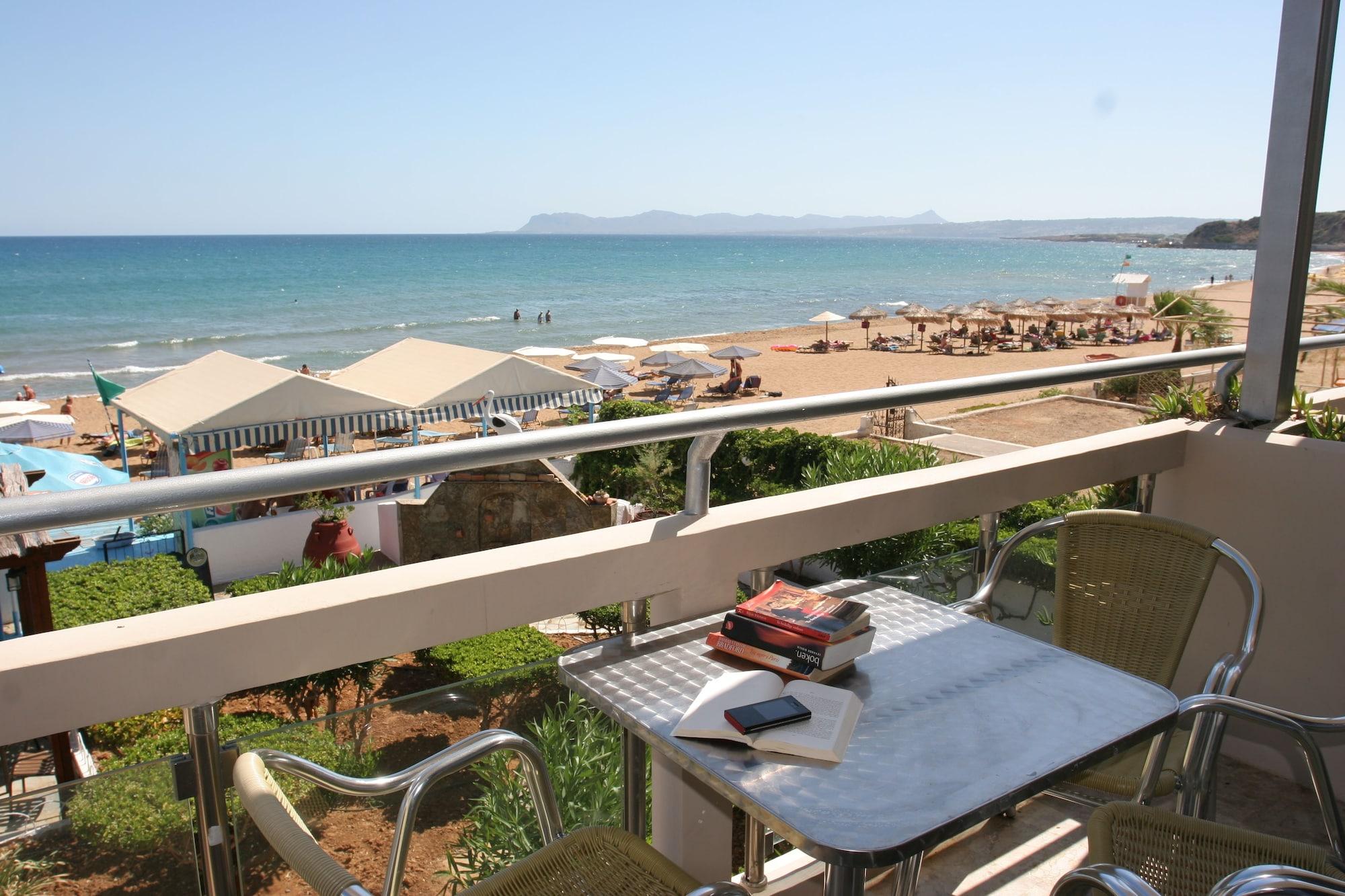 Lia Beachfront Apartments Stalós Dış mekan fotoğraf
